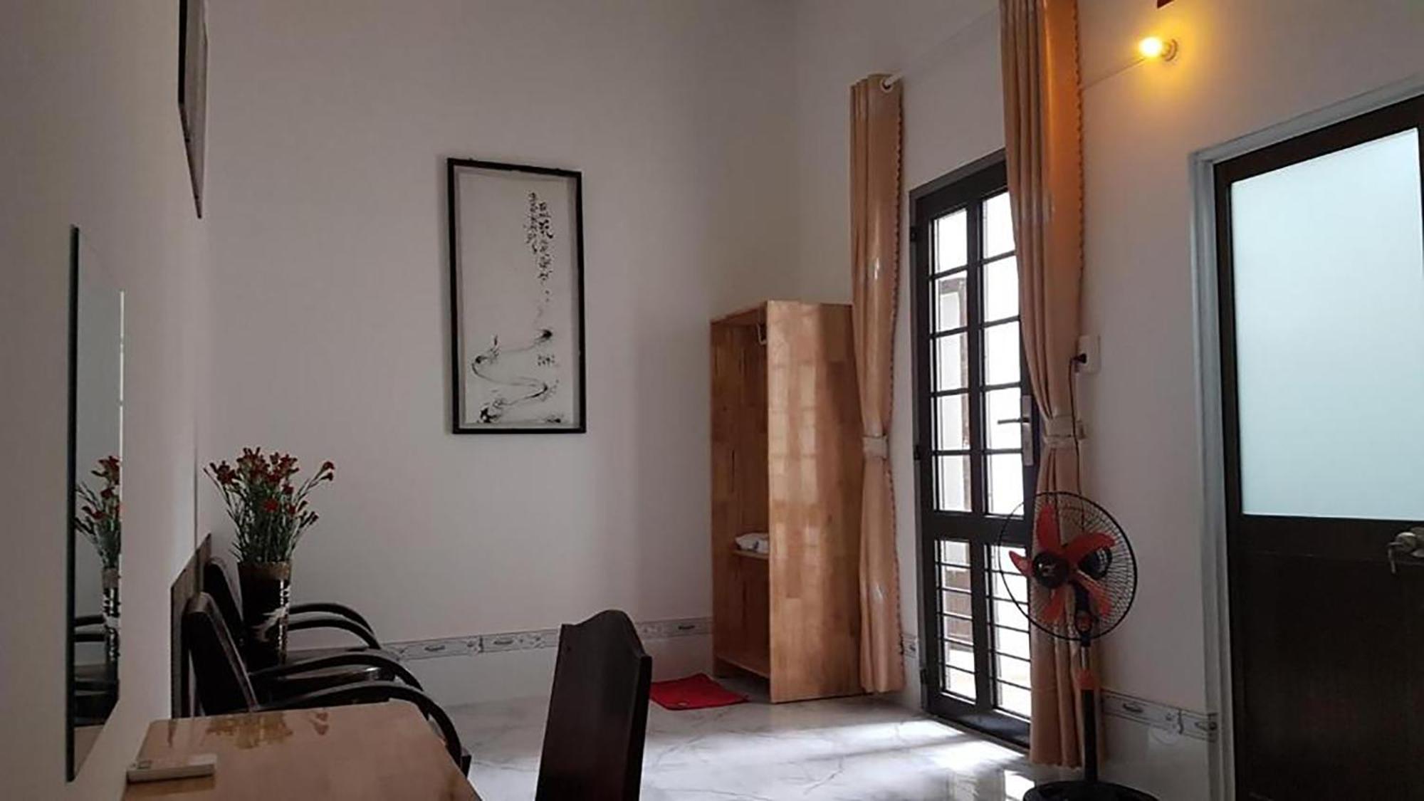 Hoa Lan Motel & Homestay Giong Tu Dien Exterior foto